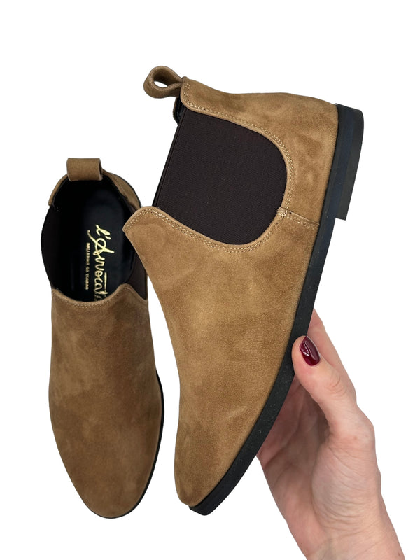 ARIA stivale tronchetto basso in camoscio brandy