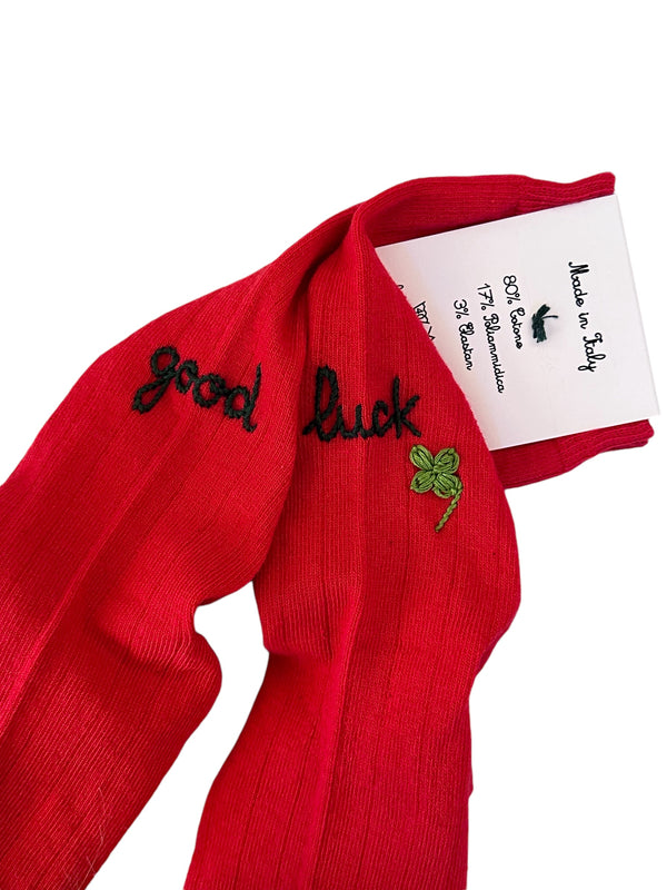 Calzini ROSSI ricamati a mano in verdone GOOD LUCK 🍀